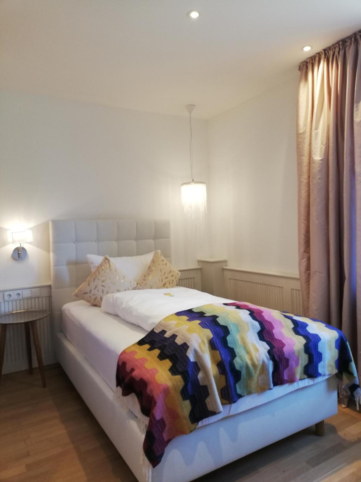 בורגהאוזן Gartenhotel Salzach מראה חיצוני תמונה