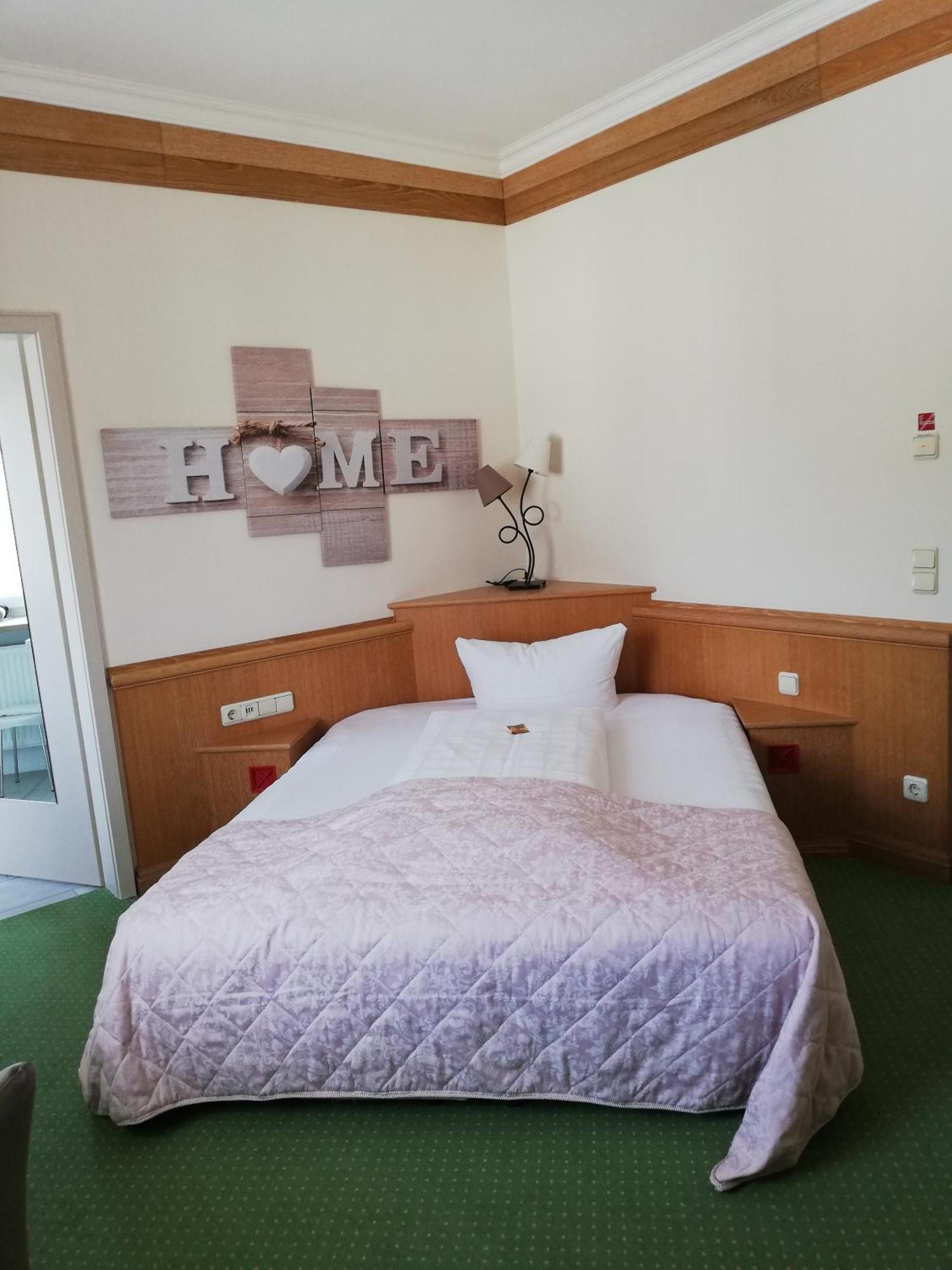 בורגהאוזן Gartenhotel Salzach מראה חיצוני תמונה