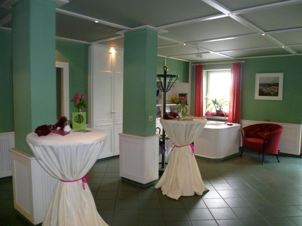 בורגהאוזן Gartenhotel Salzach מראה חיצוני תמונה