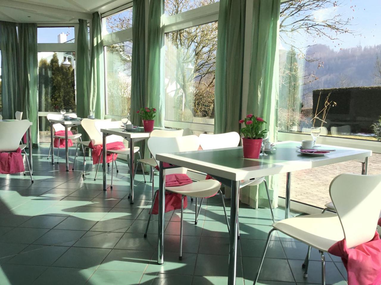 בורגהאוזן Gartenhotel Salzach מראה חיצוני תמונה